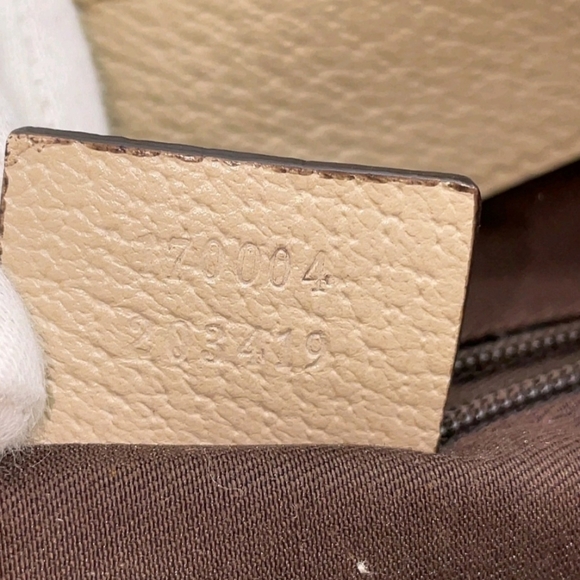 Authentic Gucci GG Canvas Leather Beige/White Tote Bag - Picture 14 of 16